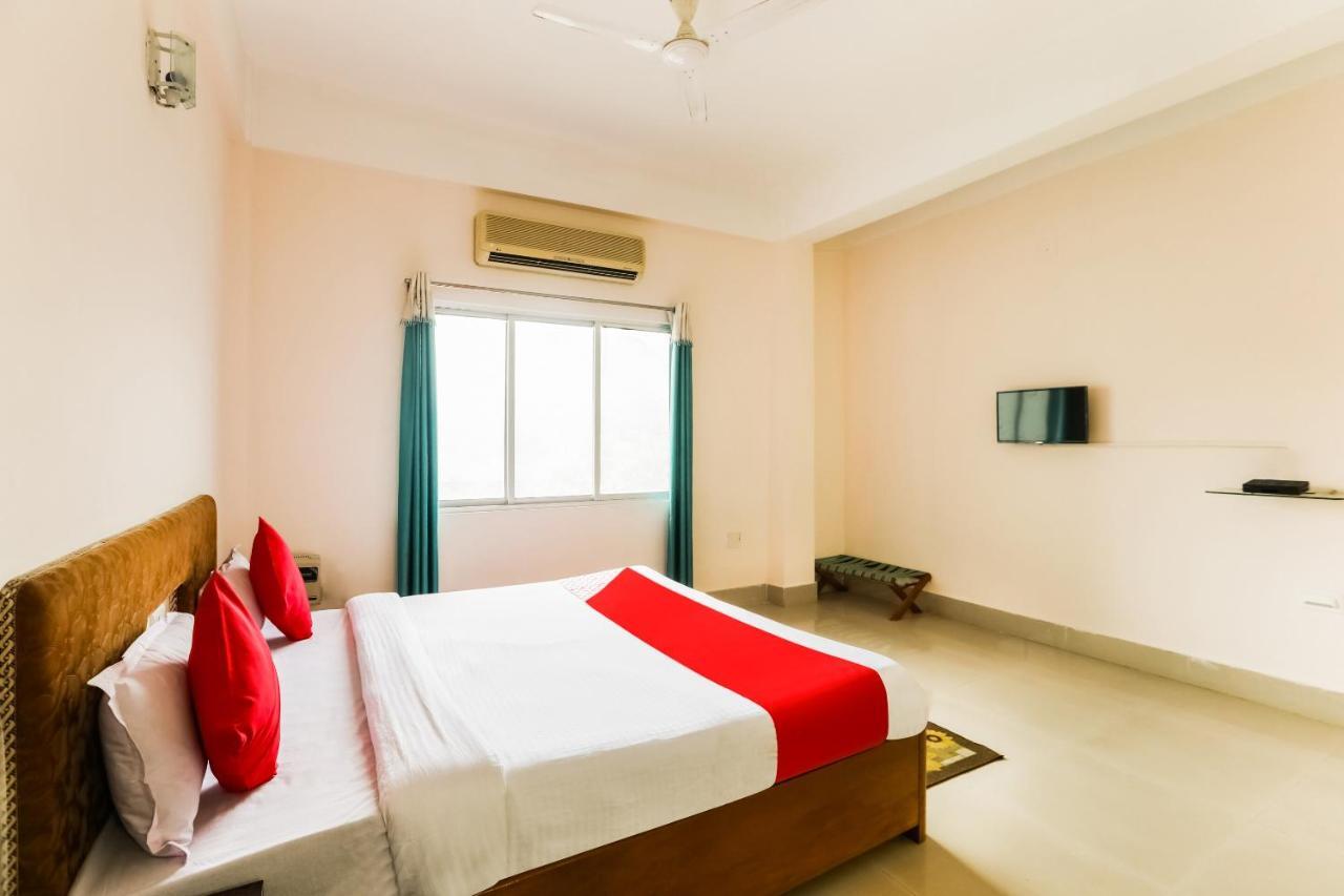 Oyo 44821 Hotel Paane Pasighat Экстерьер фото